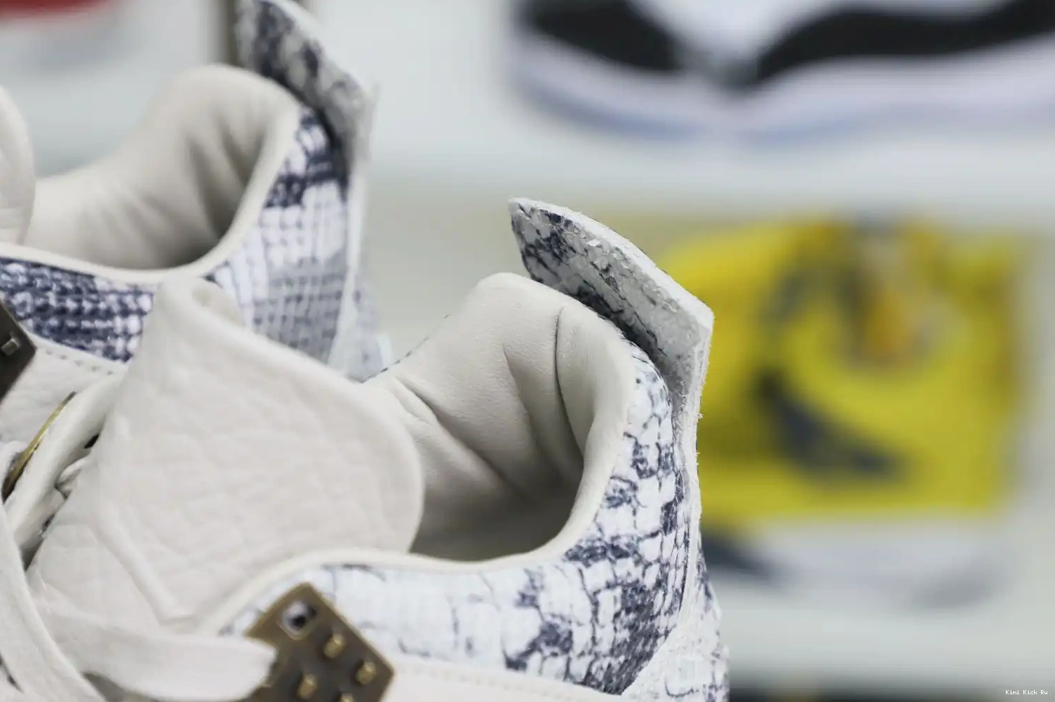 4 Kimikick retro snakeskin Air Jordan Jordan 0815